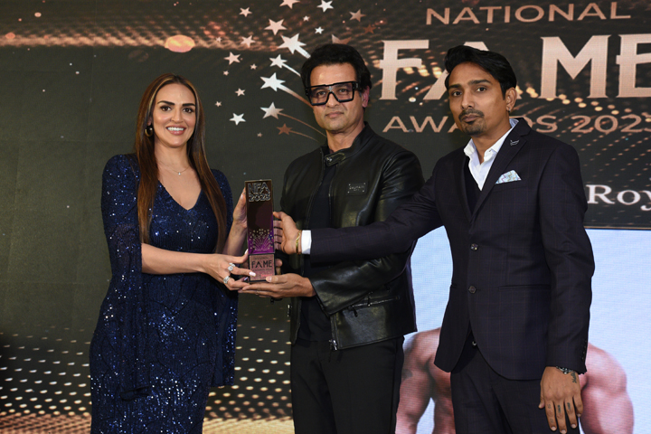 Brands Impact, National Fame Awards, NFA, Esha Deol, Award, Karishma Tanna